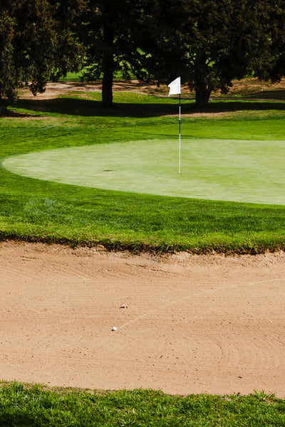 How To Get Better At Greenside Bunker Play – Whole in One